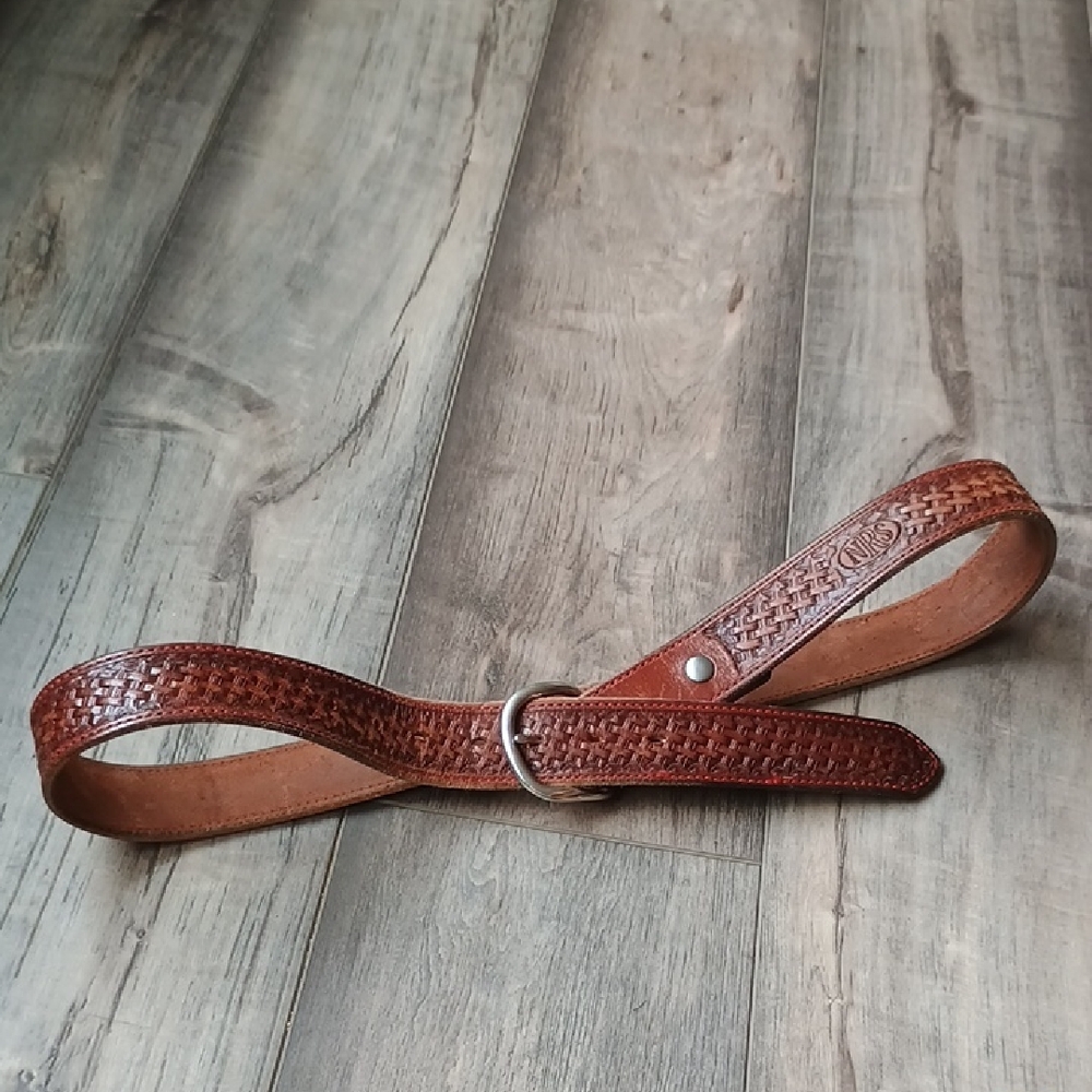 Stylish Brown Leather Men's Belt